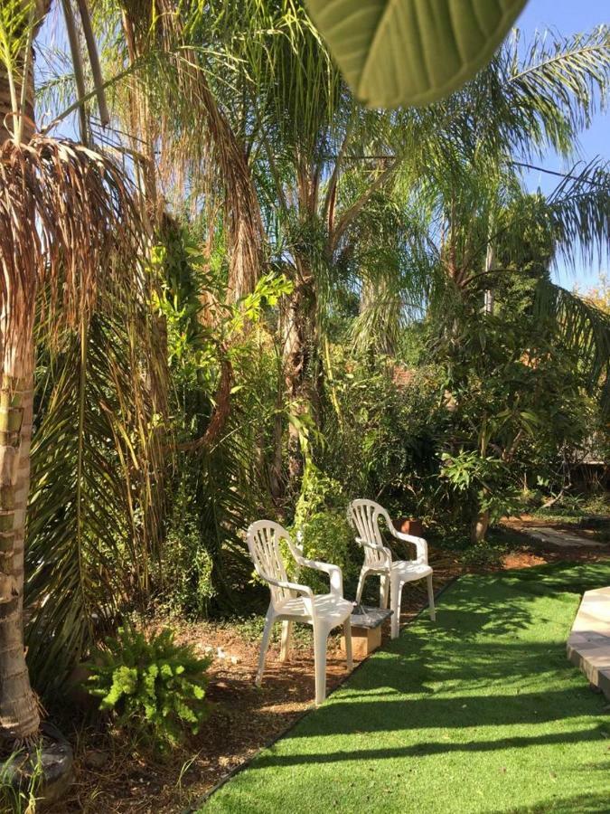 בית מרום Gan HaShomron Экстерьер фото